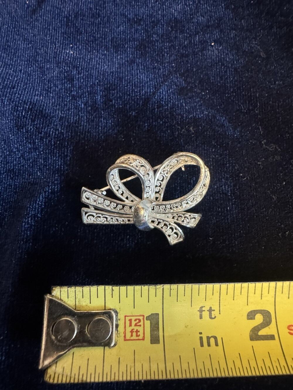 Vintage Forum Sterling Silver Filigree Ribbon Bow Brooch Pin 925